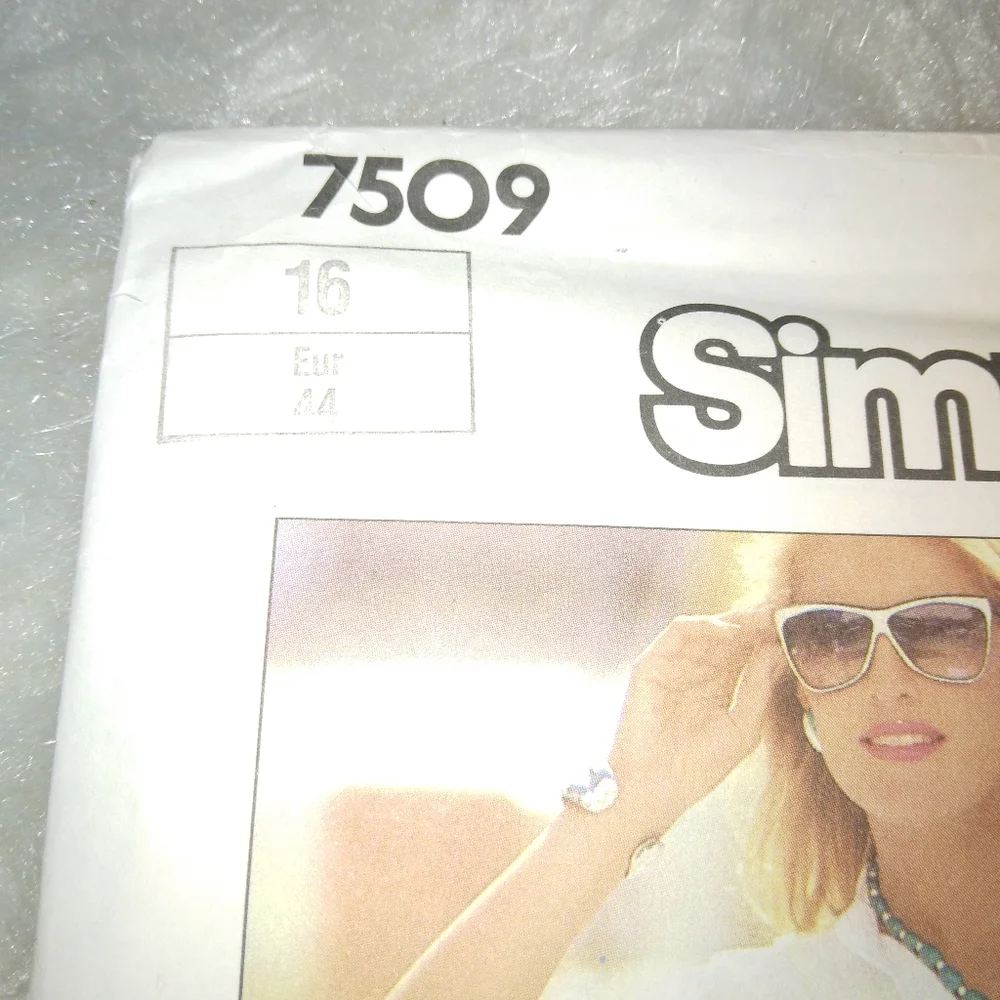 Simplicity 7509 sz